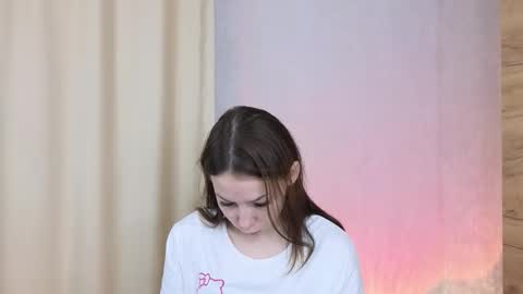 Dolores online show from 11/22/25, 06:23