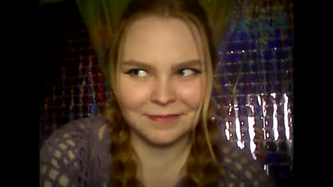 Snapshot of blushing_star chatting on 02/11/25, 05:50 blushing_star online show from 02/11/25, 05:50