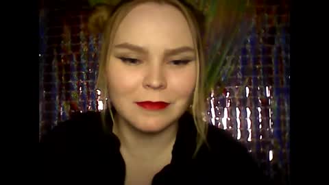 Snapshot of blushing_star chatting on 02/13/25, 04:39 blushing_star online show from 02/13/25, 04:39