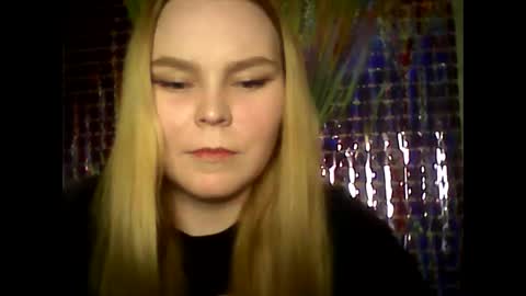 Snapshot of blushing_star chatting on 02/16/25, 06:21 blushing_star online show from 02/16/25, 06:21