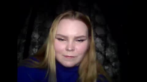 Snapshot of blushing_star chatting on 02/20/25, 04:25 blushing_star online show from 02/20/25, 04:25