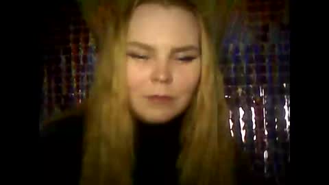 Snapshot of blushing_star chatting on 02/21/25, 04:48 blushing_star online show from 02/21/25, 04:48