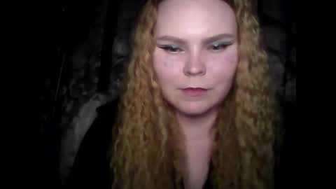 Snapshot of blushing_star chatting on 02/26/25, 04:35 blushing_star online show from 02/26/25, 04:35