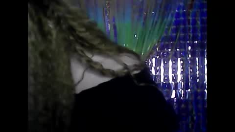 Snapshot of blushing_star chatting on 03/05/25, 10:55 blushing_star online show from 03/05/25, 10:55