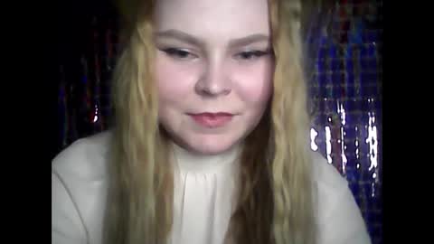 Snapshot of blushing_star chatting on 03/06/25, 03:45 blushing_star online show from 03/06/25, 03:45