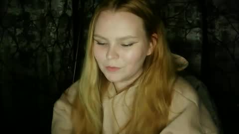 Snapshot of blushing_star chatting on 09/26/25, 04:44 blushing_star online show from 09/26/25, 04:44