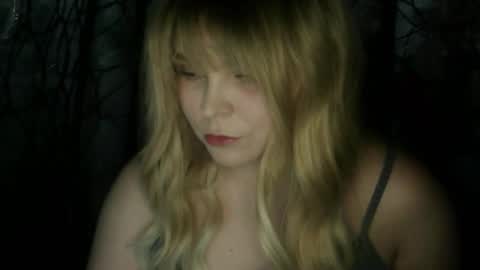 blushing_star online show from 12/21/25, 11:06