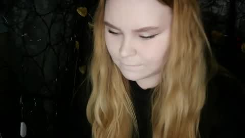 blushing_star online show from 03/26/26, 04:12