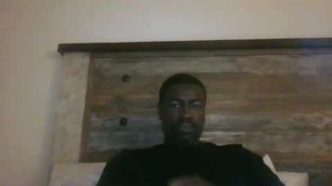 Snapshot of bluuthunder1914 chatting on 01/16/25, 04:38 bluuthunder1914 online show from 01/16/25, 04:38