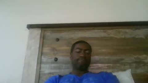 Snapshot of bluuthunder1914 chatting on 09/09/25, 04:39 bluuthunder1914 online show from 09/09/25, 04:39