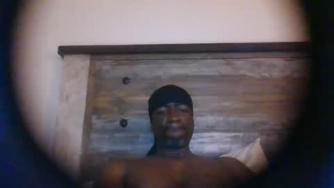 bluuthunder1914 online show from 11/28/25, 06:49