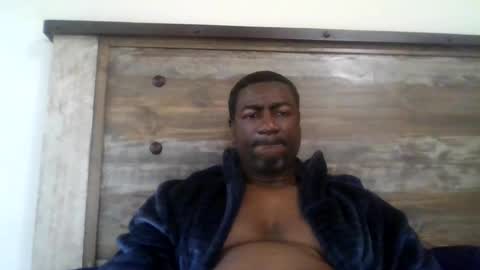 Snapshot of bluuthunder1914 chatting on 06/16/26, 01:58 bluuthunder1914 online show from 06/16/26, 01:58