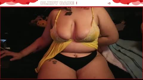 Snapshot of blxdybags chatting on 03/17/26, 02:16 Blxdy online show from 03/17/26, 02:16