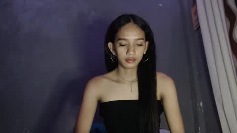 Snapshot of blythe_star chatting on 02/14/26, 09:17 blythe online show from 02/14/26, 09:17