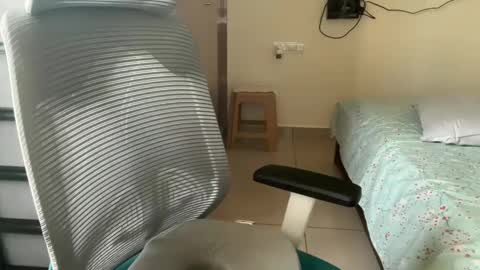 Snapshot of bmporn87 chatting on 02/10/25, 10:31 Horny Ben online show from 02/10/25, 10:31