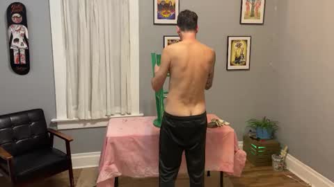 Snapshot of bnczuperzexy chatting on 11/24/25, 01:16 ZuperZexyZounds online show from 11/24/25, 01:16