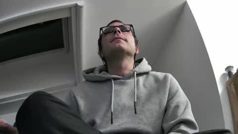 bo22222222 online show from 11/23/25, 09:36