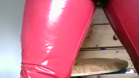 board___stiff online show from 09/19/25, 08:05