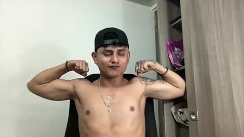 Bob  INDEPENDENT MODEL online show from 02/28/25, 09:25