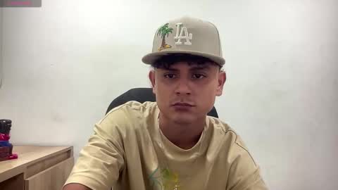 Bob  INDEPENDENT MODEL online show from 02/13/26, 11:56