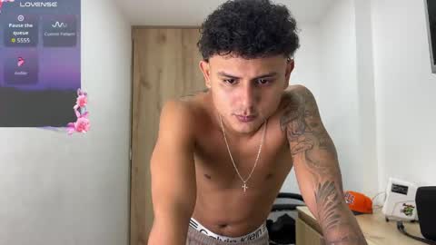 Snapshot of bob_pettersonn chatting on 05/06/26, 12:52 Bob INDEPENDENT MODEL online show from 05/06/26, 12:52