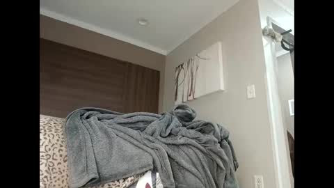 bobbiebone and company online show from 10/29/25, 02:41