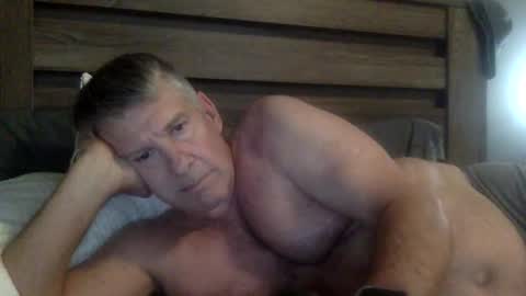 Snapshot of bobbo2828 chatting on 03/18/26, 10:51 bobbo2828 online show from 03/18/26, 10:51