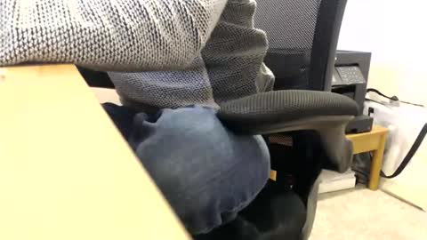 Snapshot of bobbuild chatting on 12/12/24, 11:18 bobbuild online show from 12/12/24, 11:18