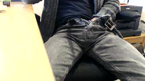 Snapshot of bobbuild chatting on 01/20/25, 03:07 bobbuild online show from 01/20/25, 03:07