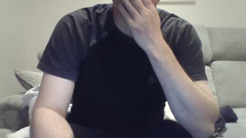 Snapshot of bobby_113 chatting on 01/06/25, 01:31 bobby_113 online show from 01/06/25, 01:31