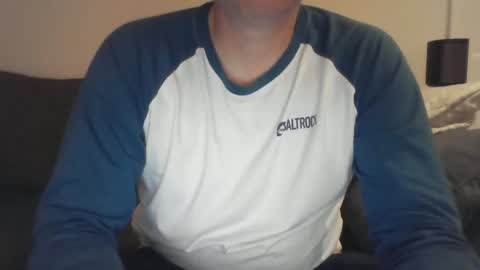 Snapshot of bobby_113 chatting on 01/19/25, 01:53 bobby_113 online show from 01/19/25, 01:53