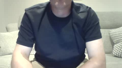 Snapshot of bobby_113 chatting on 07/05/26, 12:17 bobby_113 online show from 07/05/26, 12:17