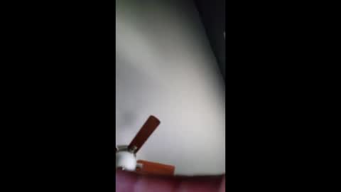 bobbylicious42 online show from 04/19/26, 10:23