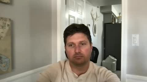 bobbylightfoot3 online show from 02/08/25, 09:36