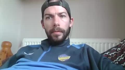 bobbysinger2009 online show from 10/22/25, 03:12