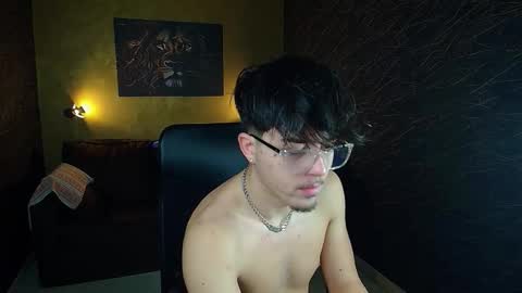 Snapshot of bodhihayes chatting on 03/01/26, 10:06 BodhiHayes online show from 03/01/26, 10:06