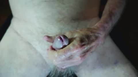 Snapshot of bodilyfluidzz chatting on 05/11/26, 05:24 Lets Cum Together online show from 05/11/26, 05:24