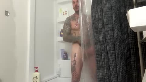 Snapshot of bodyart85_19 chatting on 12/10/24, 08:19 Bodyart85 19 online show from 12/10/24, 08:19