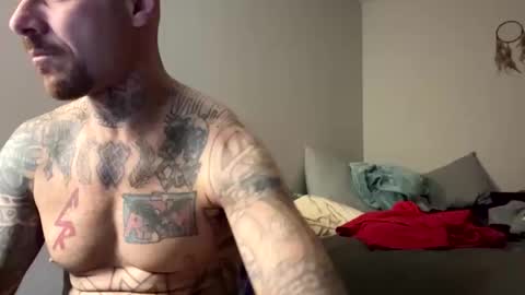 Snapshot of bodyart85_19 chatting on 03/09/25, 10:19 Bodyart85 19 online show from 03/09/25, 10:19