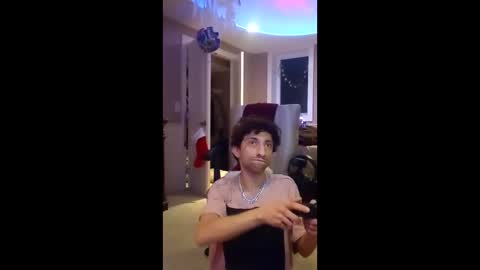 Sailorartemis online show from 12/22/25, 01:02