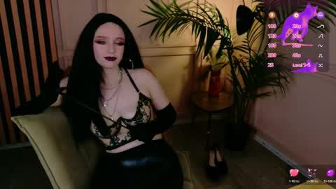 Your Mistress Bella online show from 04/24/26, 10:45
