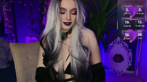 Snapshot of bogemabella chatting on 05/12/26, 10:51 Your Mistress Bella online show from 05/12/26, 10:51