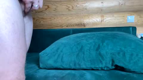 Snapshot of bohemianrhapsody1 chatting on 10/10/25, 09:19 Nail and Olivia online show from 10/10/25, 09:19