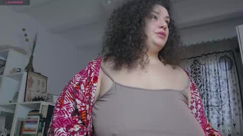 BohoBabeLaxy online show from 11/29/25, 09:01