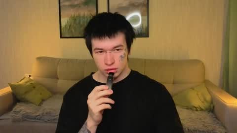 ALEXPVT IS OPEN online show from 05/05/26, 01:02