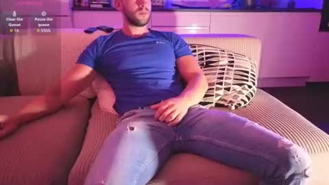 Snapshot of boiteasex chatting on 06/24/26, 04:33 boiteasex online show from 06/24/26, 04:33