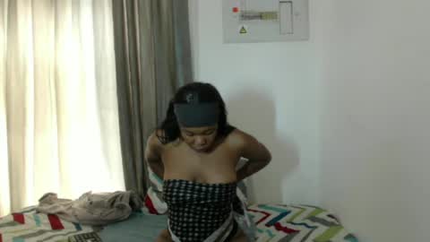 boitylips online show from 06/19/26, 10:52