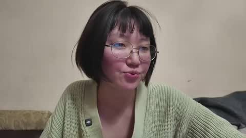 Yuko-chan online show from 01/13/25, 06:38