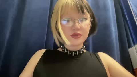 Yuko-chan online show from 02/22/25, 02:52