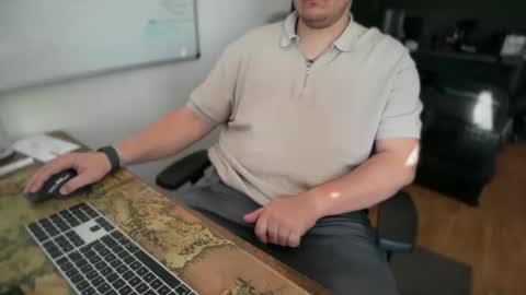 Your Slave online show from 04/19/26, 05:23